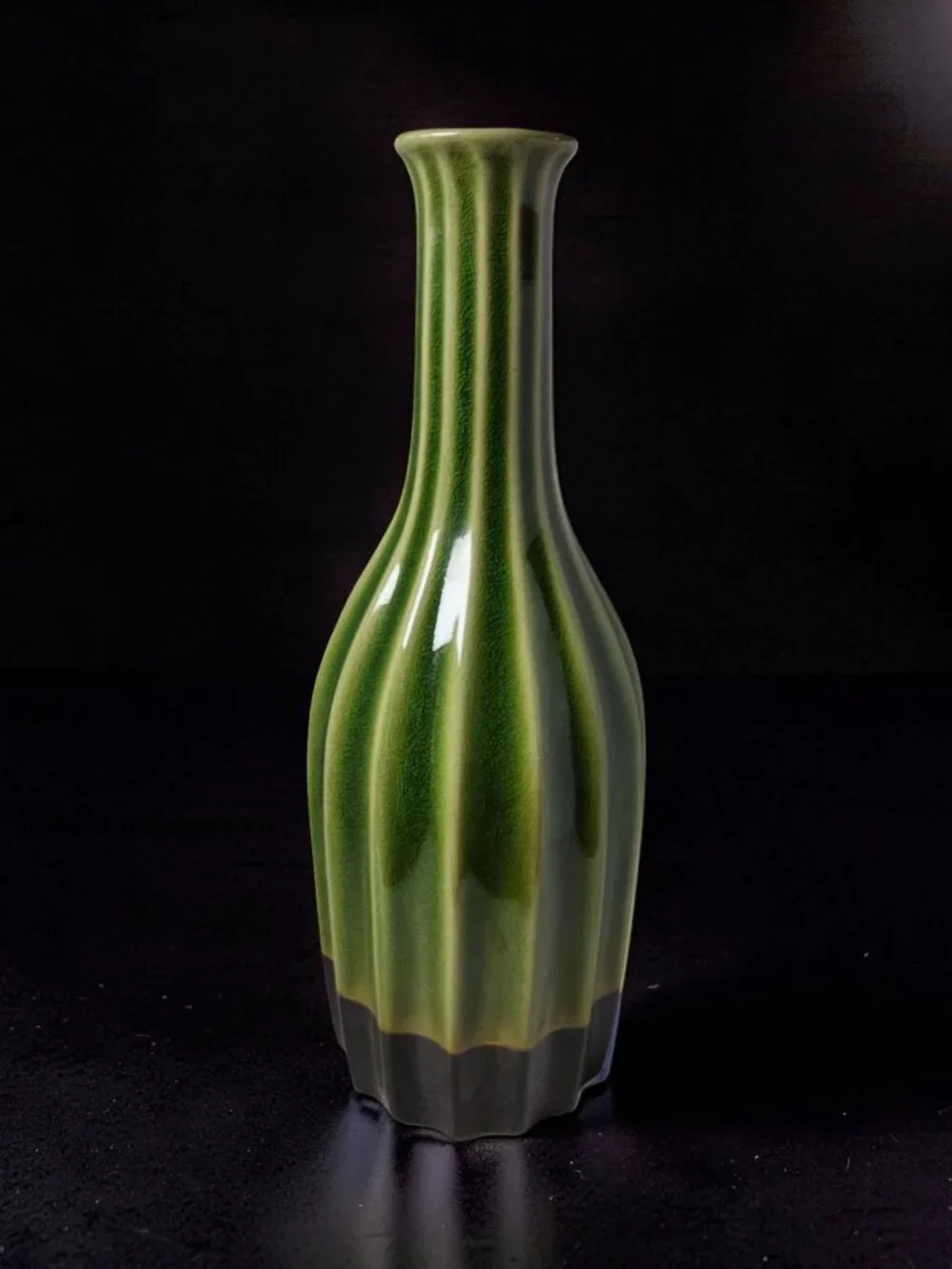 Vintage Dk.Green,Black Heavy Ceramic Ribbed Flanged Lip Vase